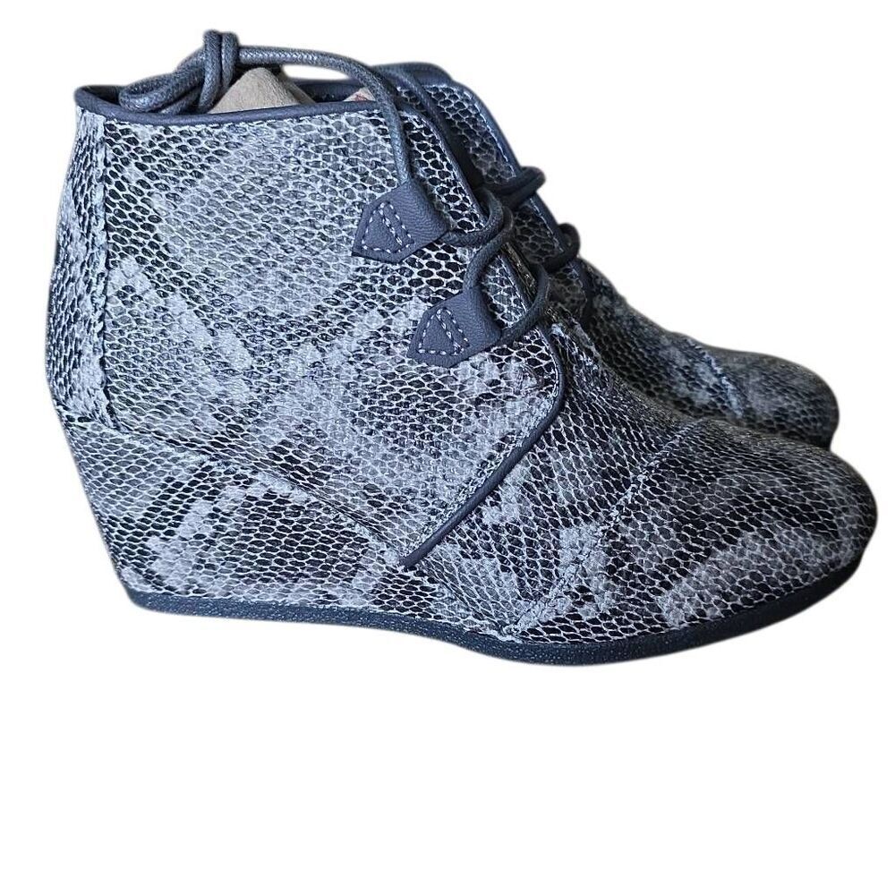 Toms Size 7 Black Gray Multi Faux Snake Kala Wedge Booties